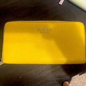 Kate Spade leila large continental wallet